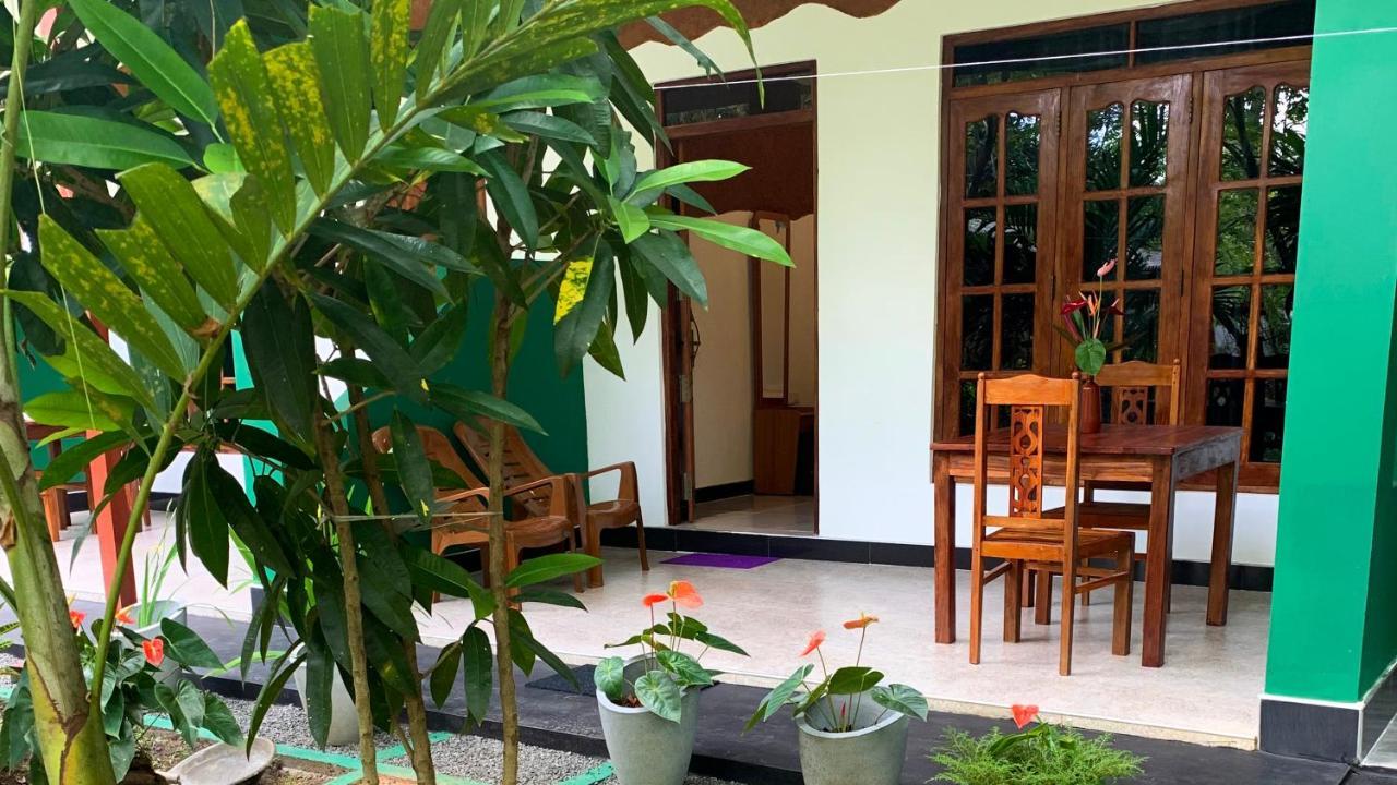 Sigiri Starwing Villa Sigirîya Extérieur photo