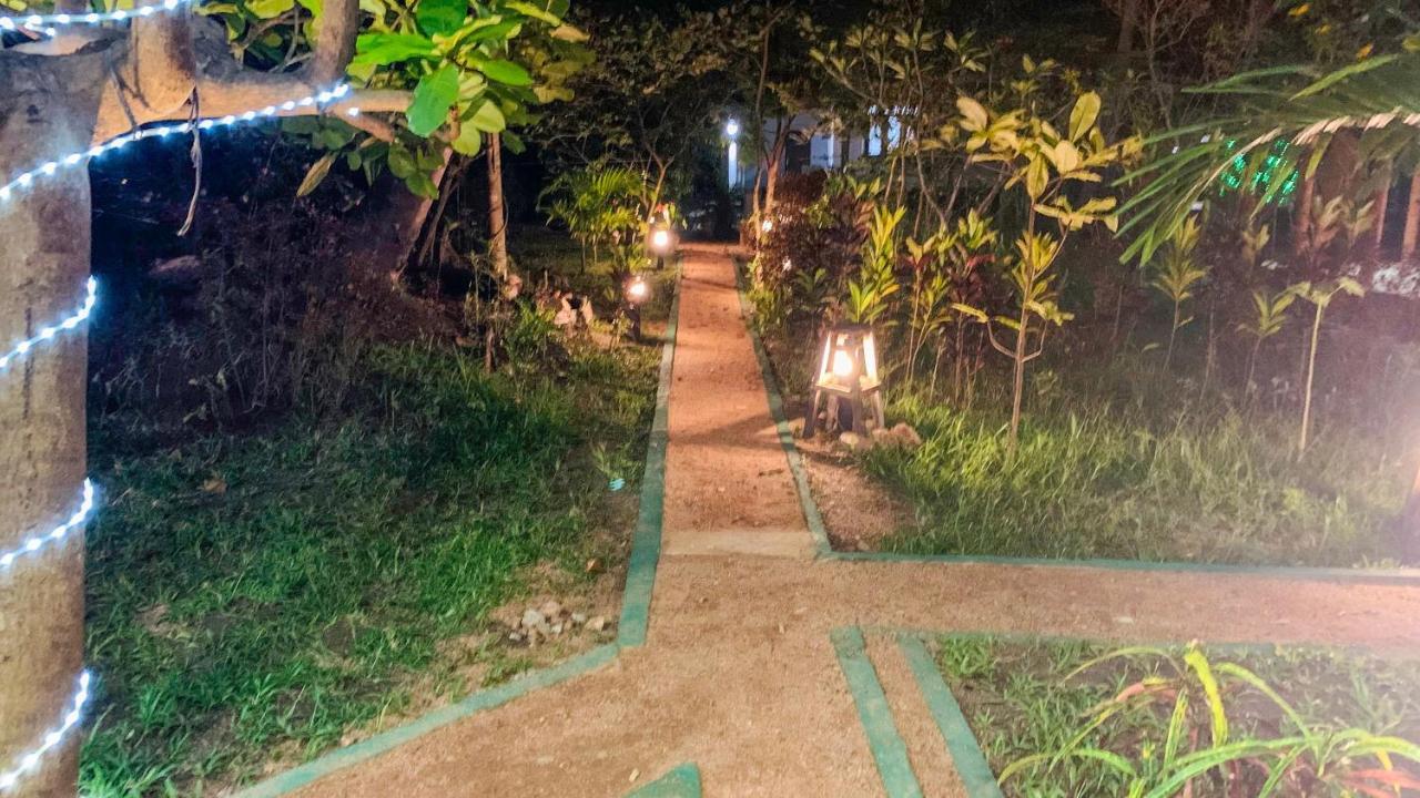 Sigiri Starwing Villa Sigirîya Extérieur photo