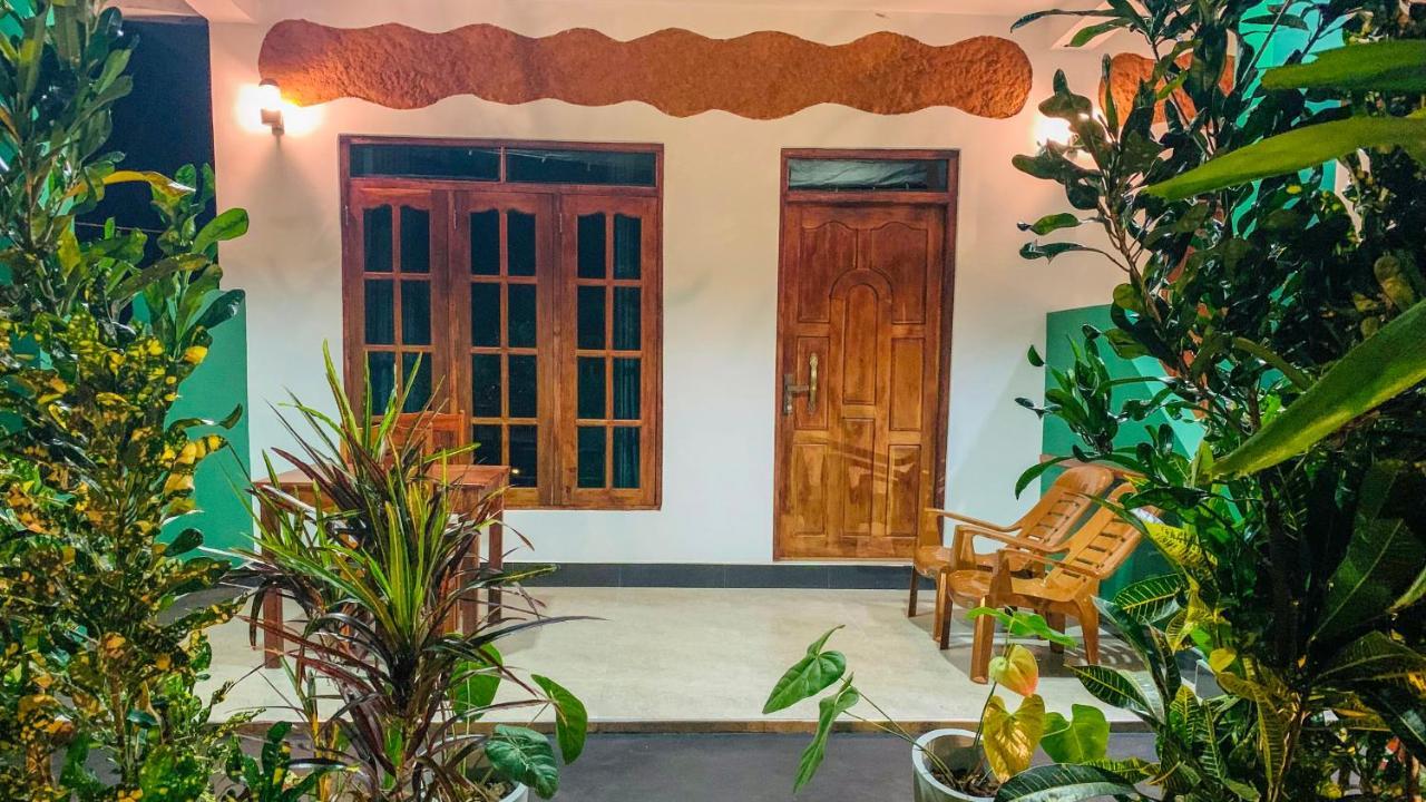 Sigiri Starwing Villa Sigirîya Extérieur photo