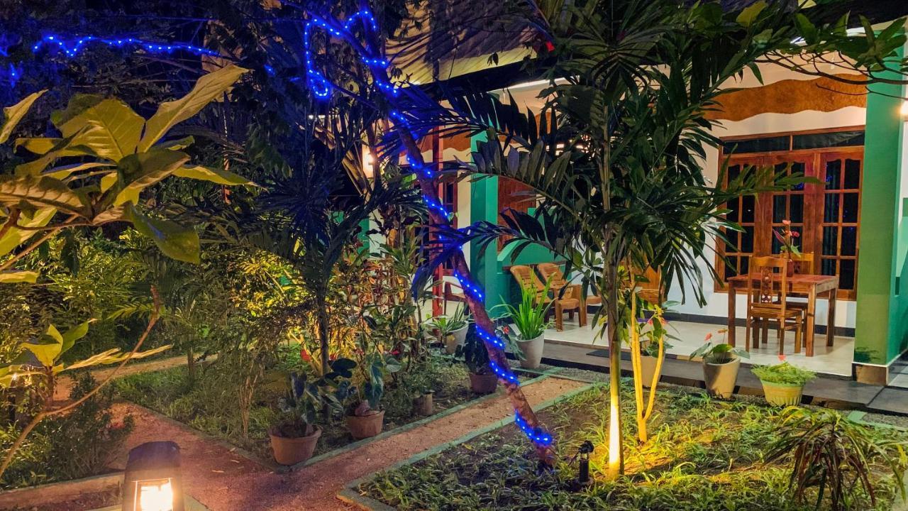 Sigiri Starwing Villa Sigirîya Extérieur photo