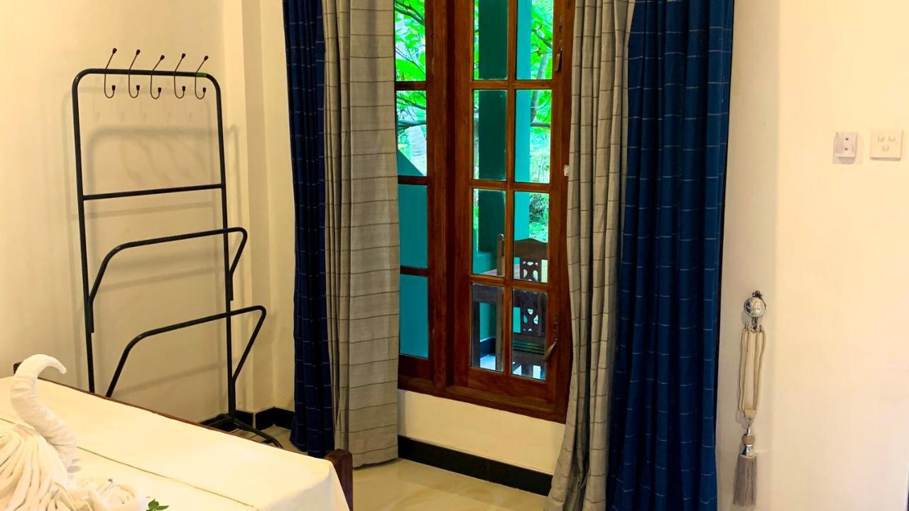 Sigiri Starwing Villa Sigirîya Extérieur photo